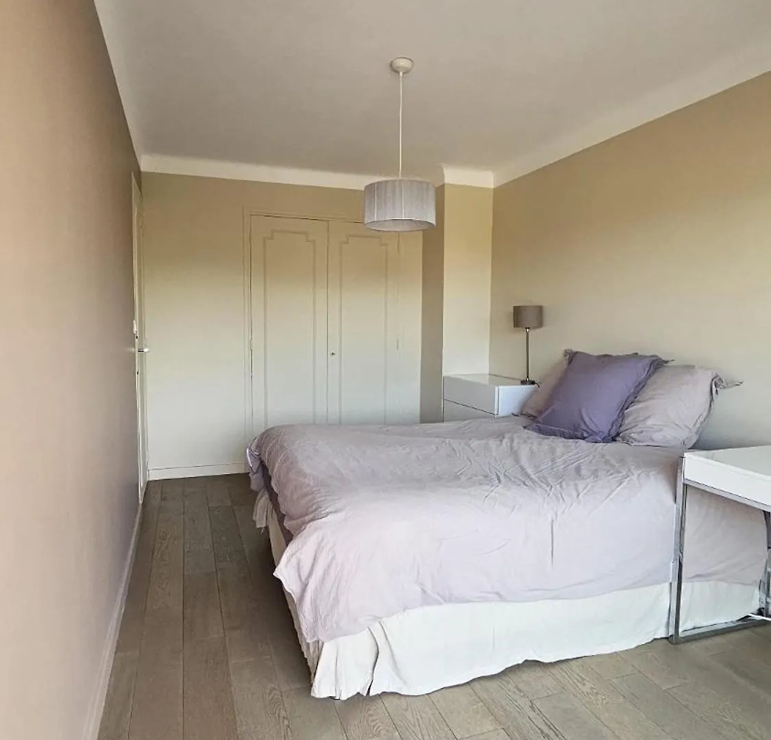 Appartement A 2 Pas Du Centre De Cannes